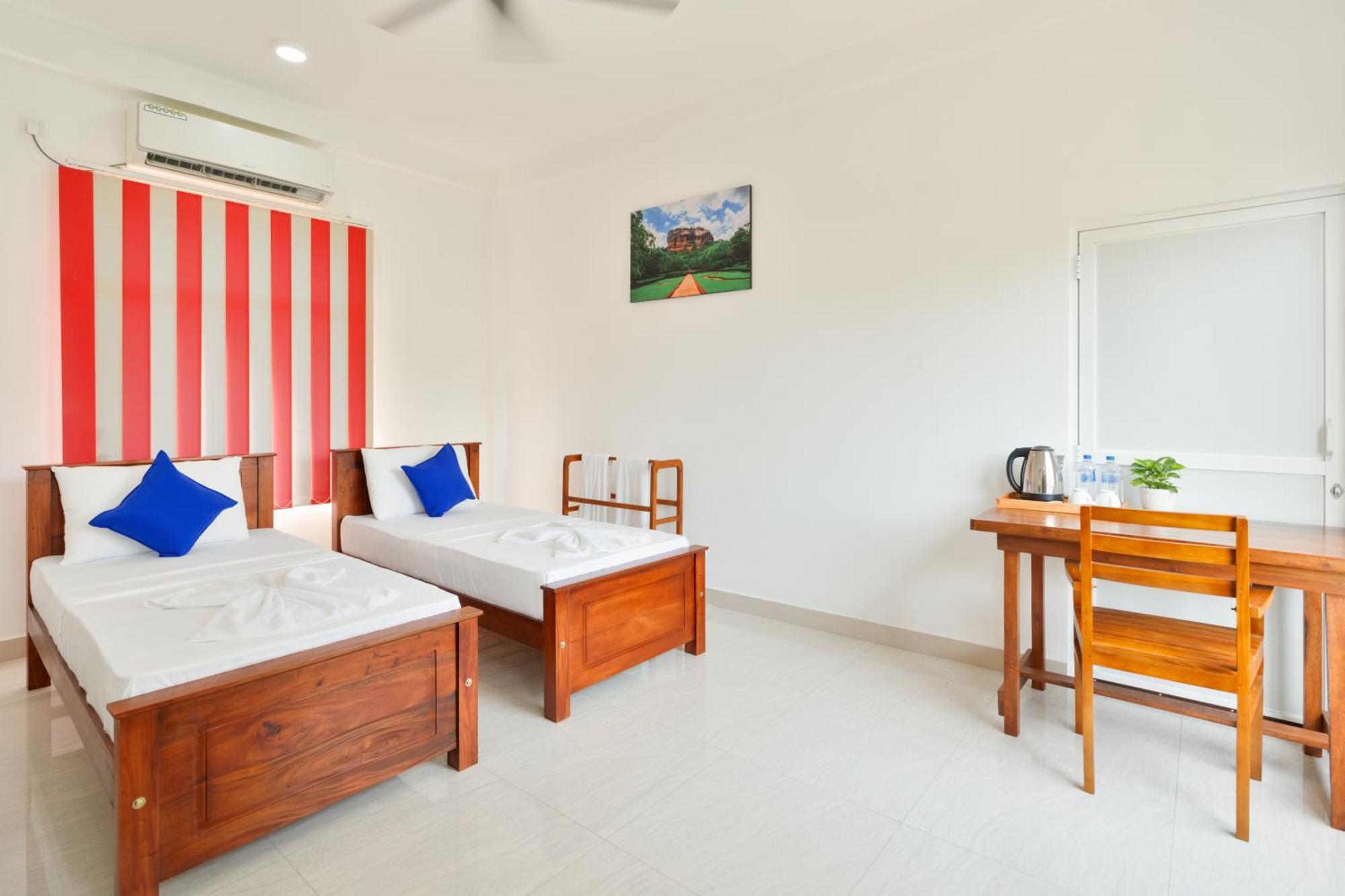 Lagoon Step Airport Transit Hotel Katunayaka Dış mekan fotoğraf